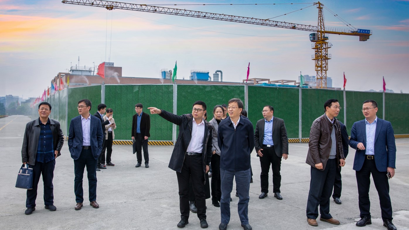 江蘇省政府參事調(diào)研四川海蓉藥業(yè)，共話川藥發(fā)展之路